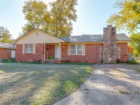 409 Olive Blvd, Lindsay, OK 73052