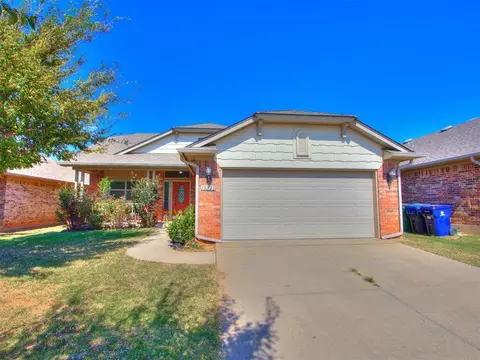13321 SW 3rd St, Yukon, OK 73099