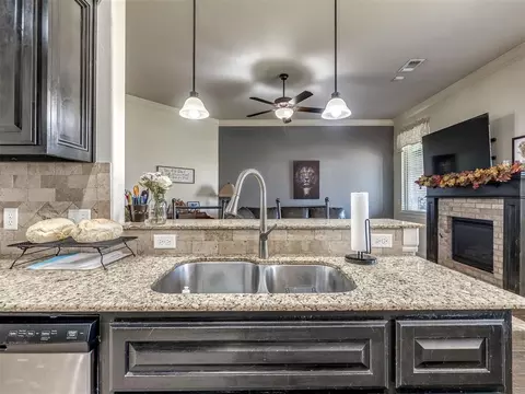 4916 Champlain Pl, Edmond, OK 73025 photo 14