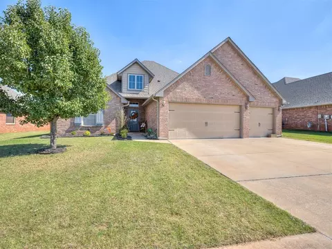 4916 Champlain Pl, Edmond, OK 73025 photo 3