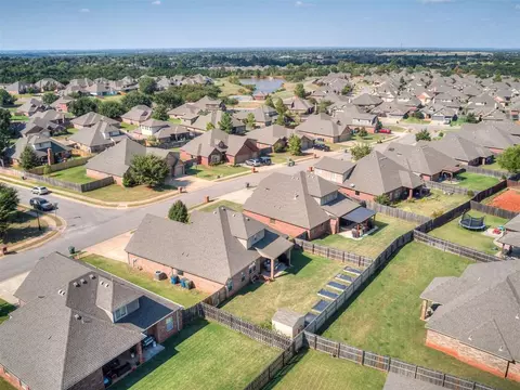 4916 Champlain Pl, Edmond, OK 73025 photo 48