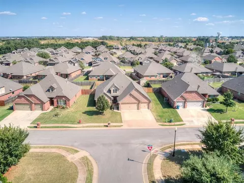 4916 Champlain Pl, Edmond, OK 73025 photo 44