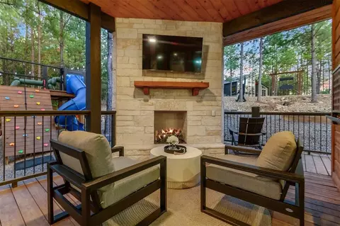 Exterior - 345 Boulder Path, Broken Bow, OK 74728 photo 10 of 12