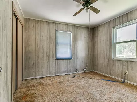 Bedroom - 2160 Thunder Dr, Crescent, OK 73028 photo 6 of 6