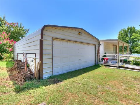 Other - 2160 Thunder Dr, Crescent, OK 73028 photo 13 of 14