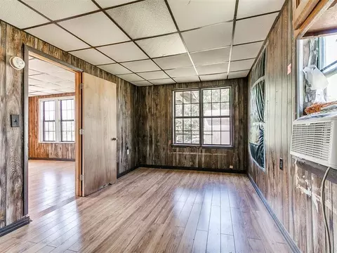 Other - 2160 Thunder Dr, Crescent, OK 73028 photo 9 of 14