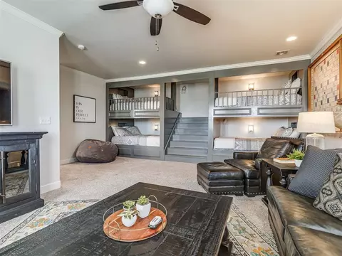 Living - 39 Boulevard, Carlton Landing, OK 74432 photo 5 of 5
