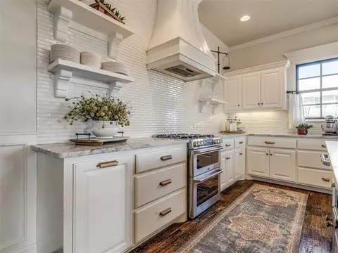 Kitchen - 39 Boulevard, Carlton Landing, OK 74432 photo 6 of 7