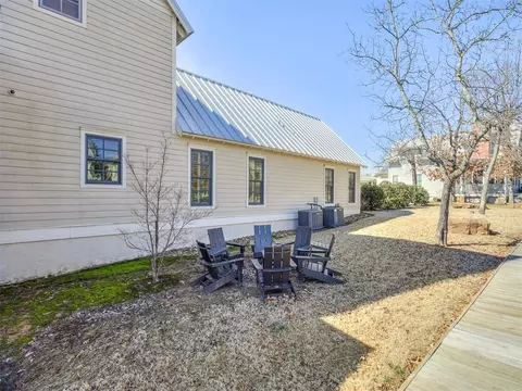 Exterior - 39 Boulevard, Carlton Landing, OK 74432 photo 4 of 17