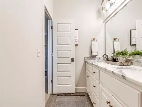 Bath - 39 Boulevard, Carlton Landing, OK 74432 photo 3 of 6