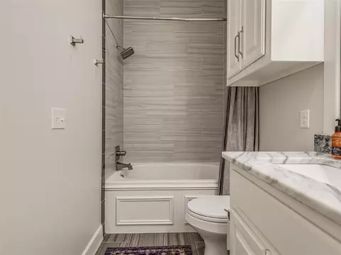 Bath - 39 Boulevard, Carlton Landing, OK 74432 photo 5 of 6