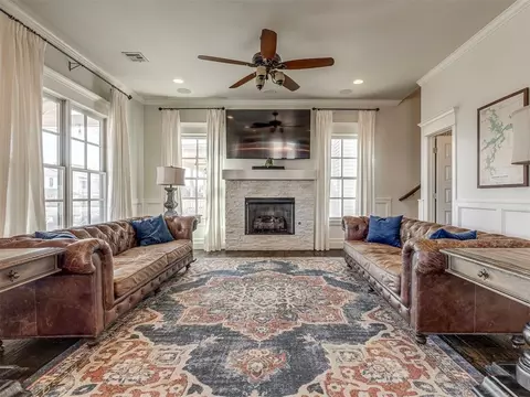 Living - 39 Boulevard, Carlton Landing, OK 74432 photo 2 of 5