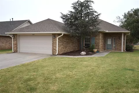 2616 Greenbriar Pl, Seminole, OK 74868