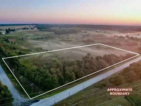 0001 N Peebly Rd, Harrah, OK 73045