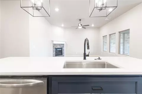 3216 Perch Dr, Yukon, OK 73099