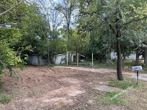 405 S Minnesota Ave, Shawnee, OK 74801