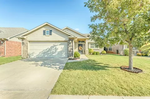 2521 NW 185th St, Edmond, OK 73012