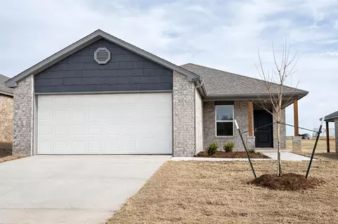 408 Labelle Ln, Tuttle, OK 73089