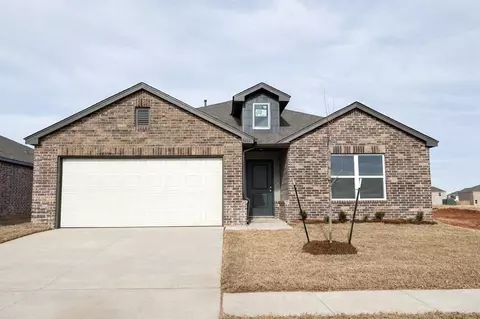 412 Labelle Ln, Tuttle, OK 73089