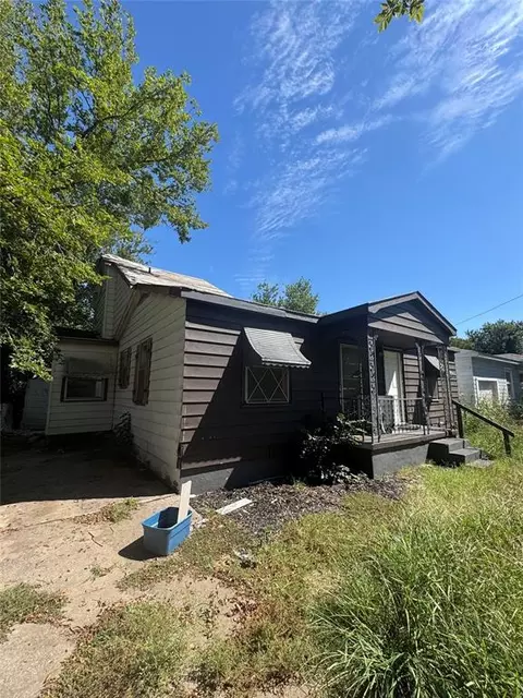 1204 SW 24th St, Lawton, OK 73505