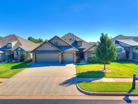 2800 Cedar Creek Dr, Moore, OK 73160 photo 2