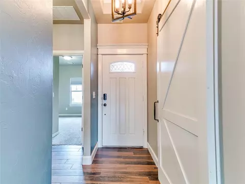 2800 Cedar Creek Dr, Moore, OK 73160 photo 5