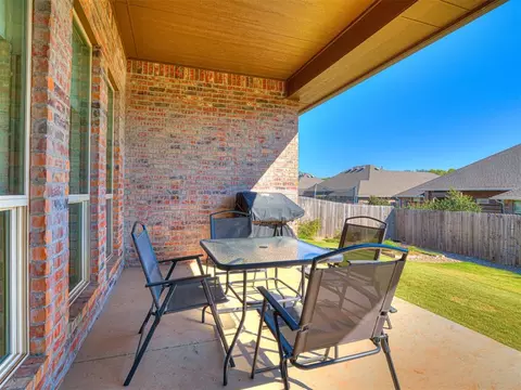 2800 Cedar Creek Dr, Moore, OK 73160 photo 32