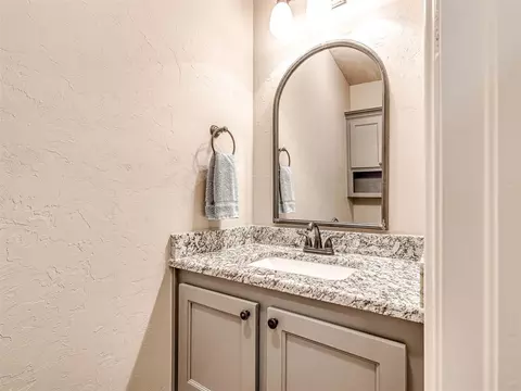 2800 Cedar Creek Dr, Moore, OK 73160 photo 30
