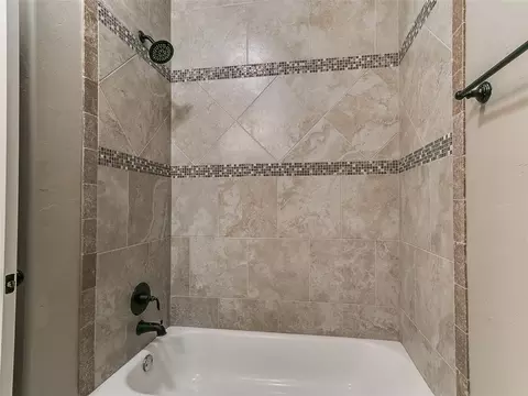 2800 Cedar Creek Dr, Moore, OK 73160 photo 8