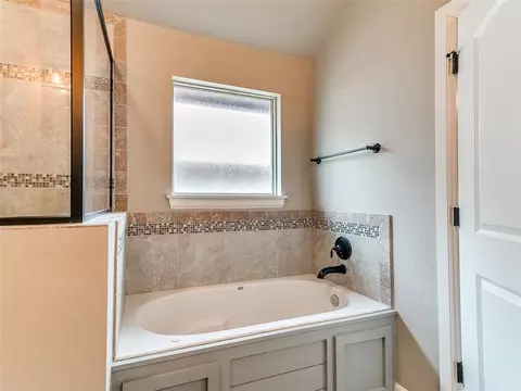 2800 Cedar Creek Dr, Moore, OK 73160 photo 28
