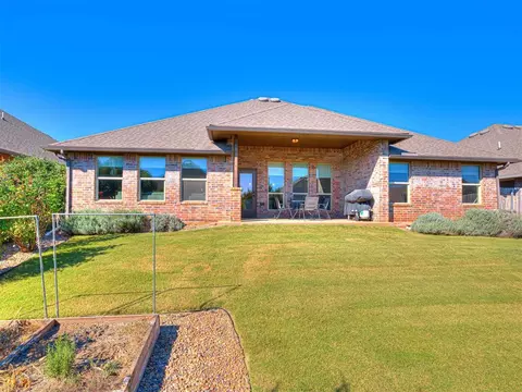 2800 Cedar Creek Dr, Moore, OK 73160 photo 34