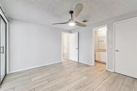 2142 Goodrich Dr, Moore, OK 73170 photo 18