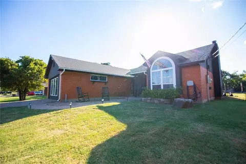 6519 Central Rd, Guthrie, OK 73044