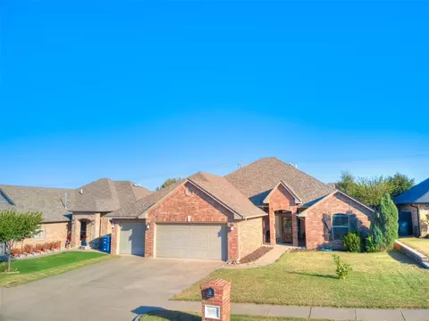 9009 NW 85th St, Yukon, OK 73099