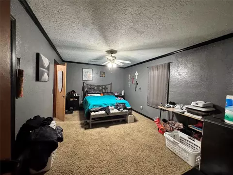 Bedroom - 123 Circle Dr Cir, Sentinel, OK 73664 photo 8 of 8