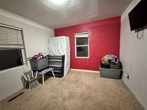 Bedroom - 123 Circle Dr Cir, Sentinel, OK 73664 photo 1 of 8