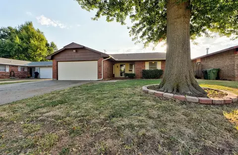 309 N Briarwood St, Yukon, OK 73099