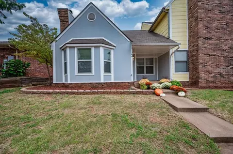 344 Abilene Ave, Edmond, OK 73003