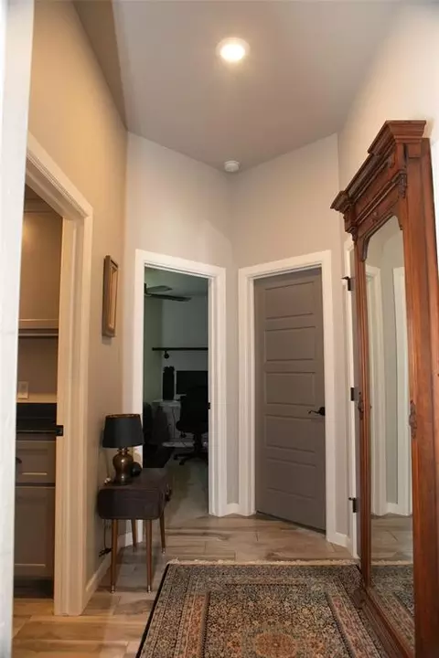 Entry Way - 1325 Broadmoore Blvd, Moore, OK 73160 photo 5 of 6