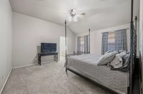 Bedroom - 609 Madeline Ln, Moore, OK 73160 photo 1 of 7