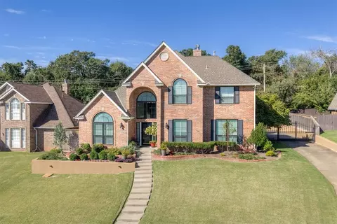 2619 Pawnee Xing, Edmond, OK 73034