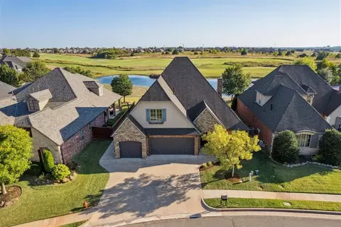 16733 Little Leaf Ct, Edmond, OK 73012