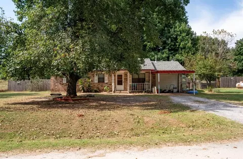 12100 77th St, Lexington, OK 73051