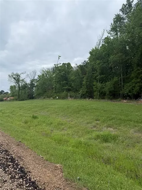 000 W State 3 Hwy, Broken Bow, OK 74728