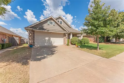 805 Carolyn Ridge Rd, Norman, OK 73071