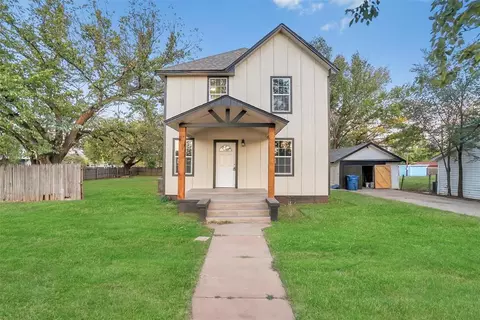 519 N West St, Cordell, OK 73632