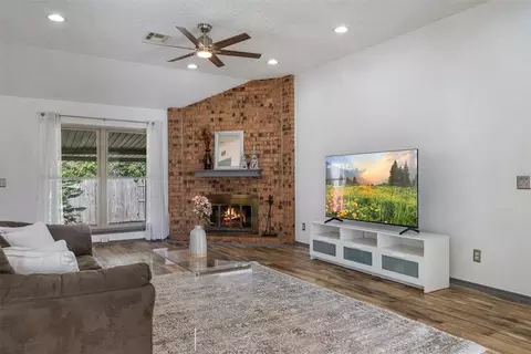 10201 Cecilia Dr, Oklahoma City, OK 73162