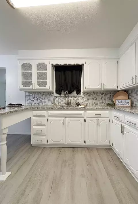 Kitchen - Undisclosed, Moore, OK 73160 photo 2 of 2