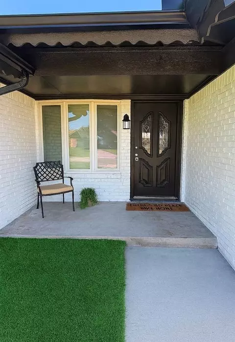 Exterior - Undisclosed, Moore, OK 73160 photo 2 of 4
