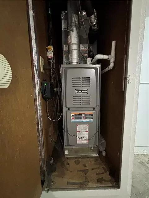 Other - Undisclosed, Moore, OK 73160 photo 6 of 8